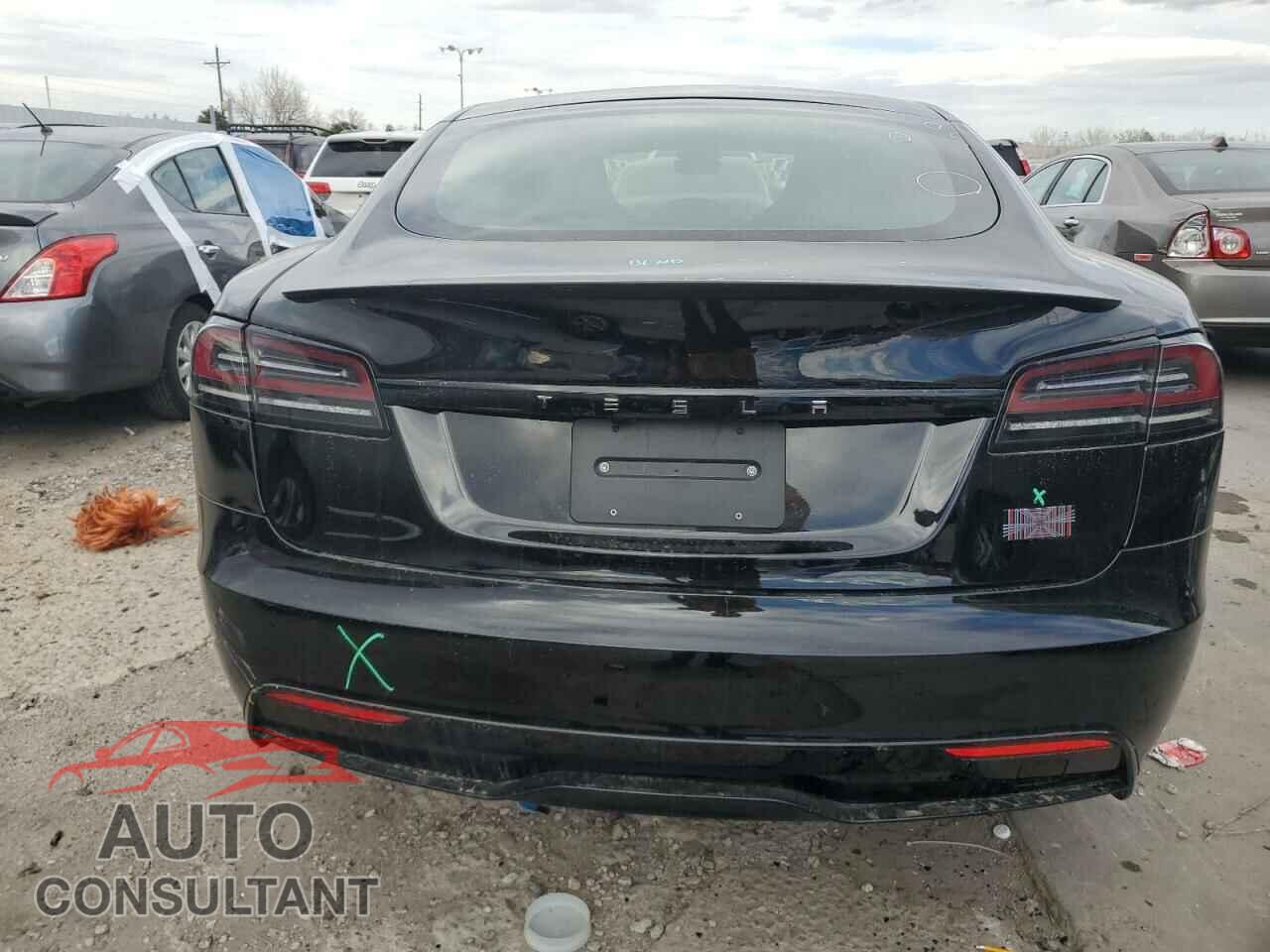 TESLA MODEL S 2024 - 5YJSA1E65RF543822