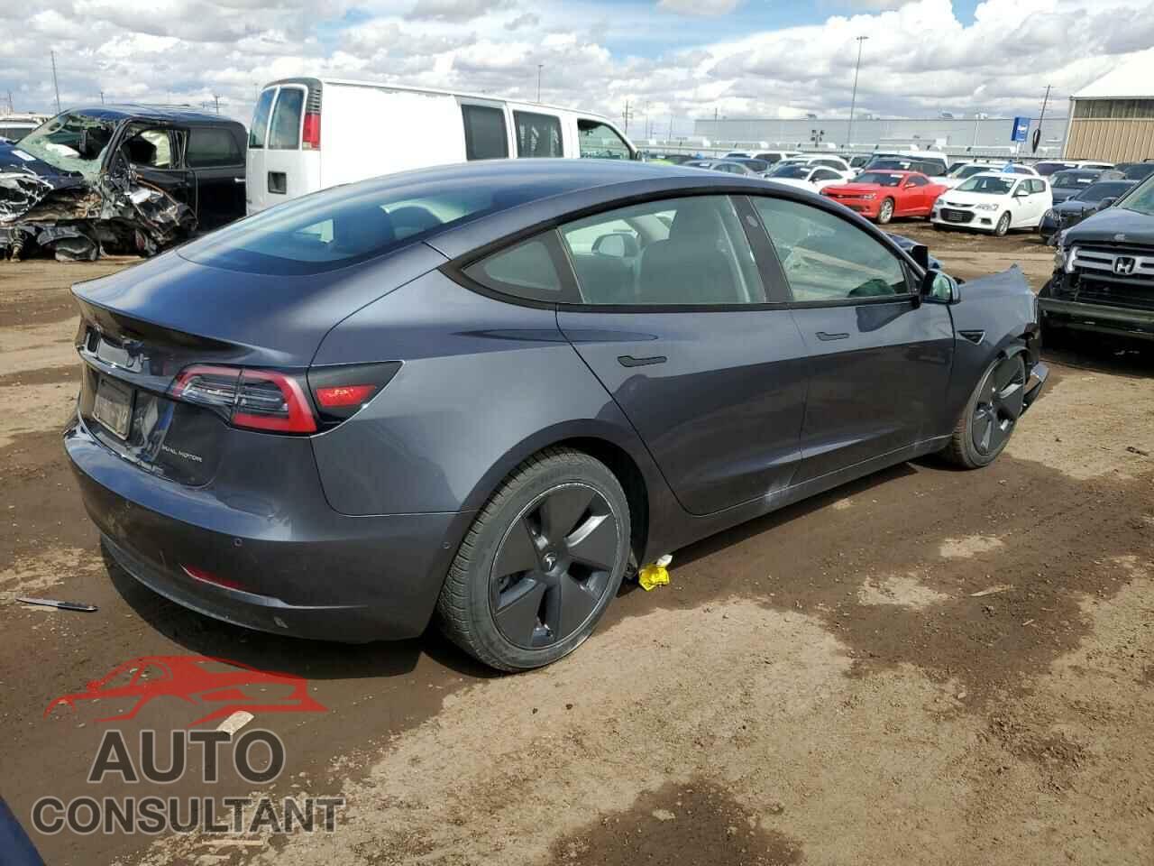 TESLA MODEL 3 2021 - 5YJ3E1EB3MF858035