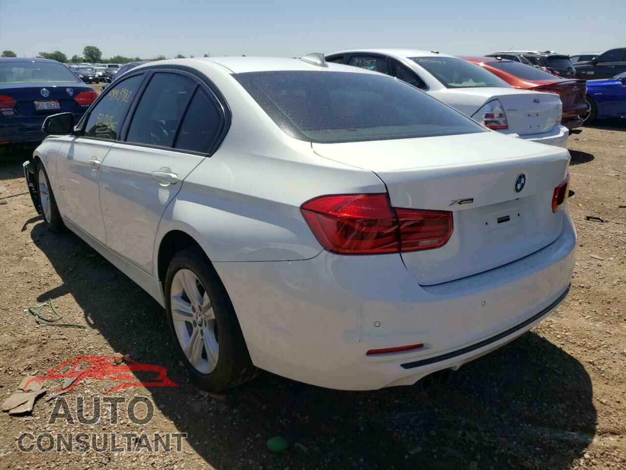 BMW 3 SERIES 2016 - WBA8E3G51GNU02093