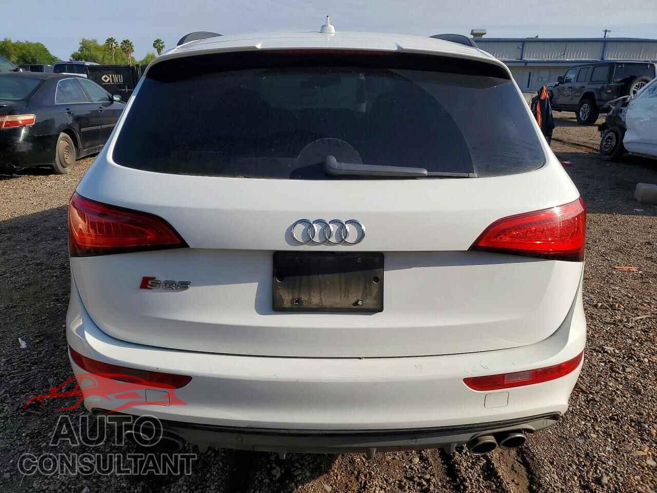 AUDI SQ5 2016 - WA1CCAFP6GA014689