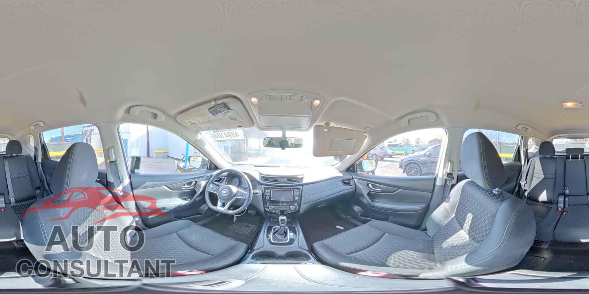 NISSAN ROGUE 2017 - KNMAT2MV3HP586564