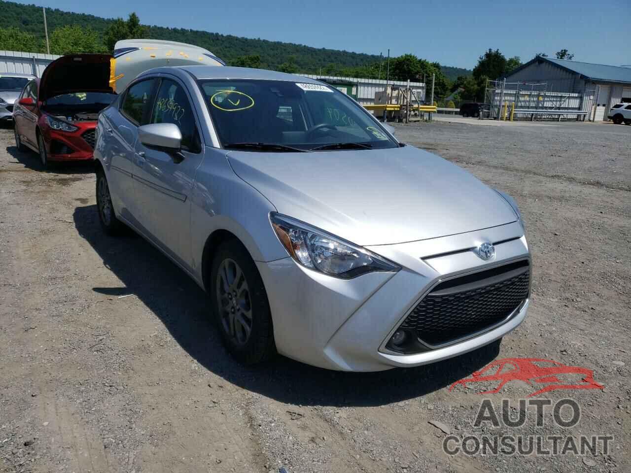 TOYOTA YARIS 2019 - 3MYDLBYV9KY520938