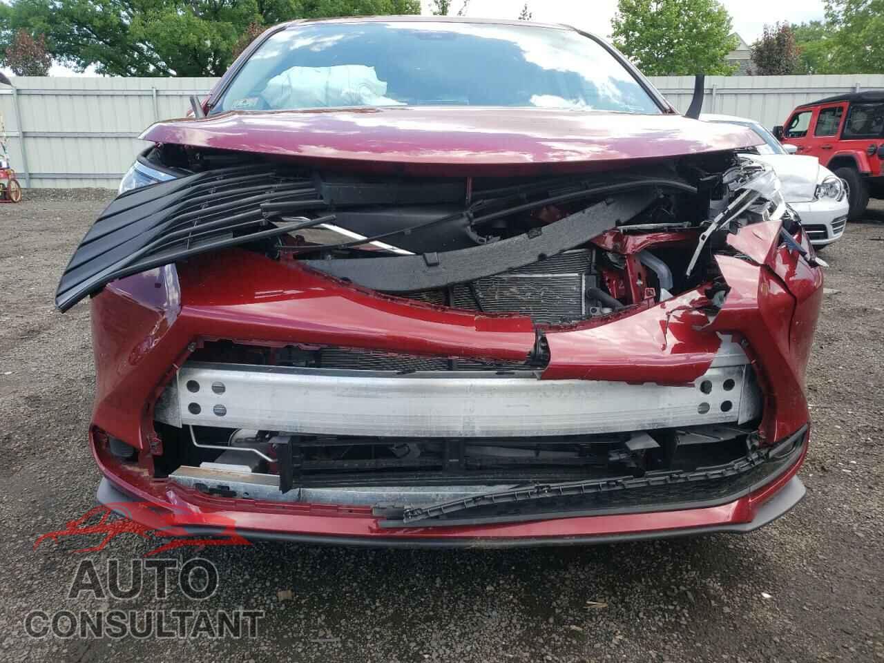 TOYOTA SIENNA 2021 - 5TDKSKFC8MS036439