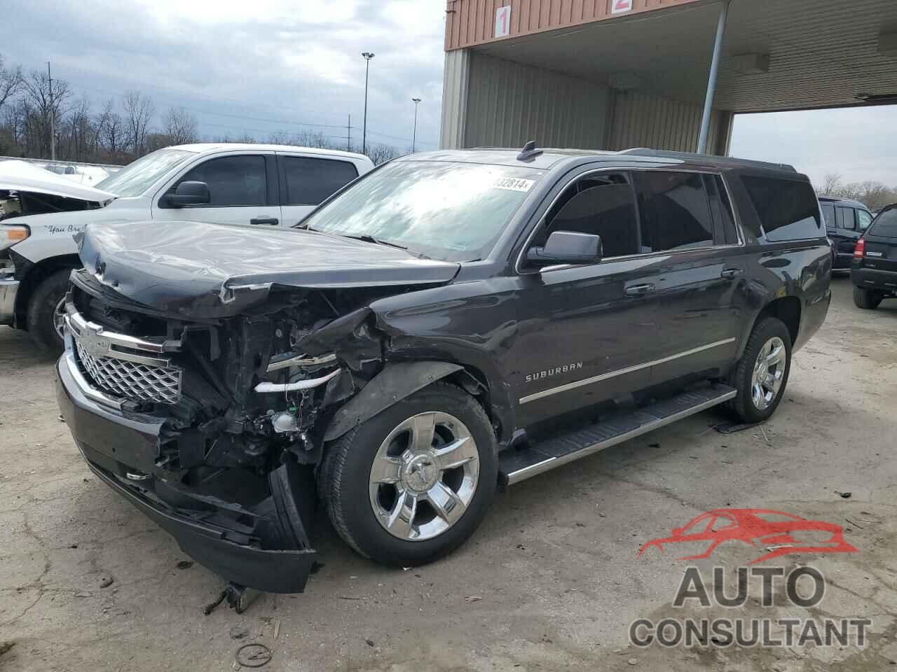 CHEVROLET SUBURBAN 2017 - 1GNSKHKC1HR352821