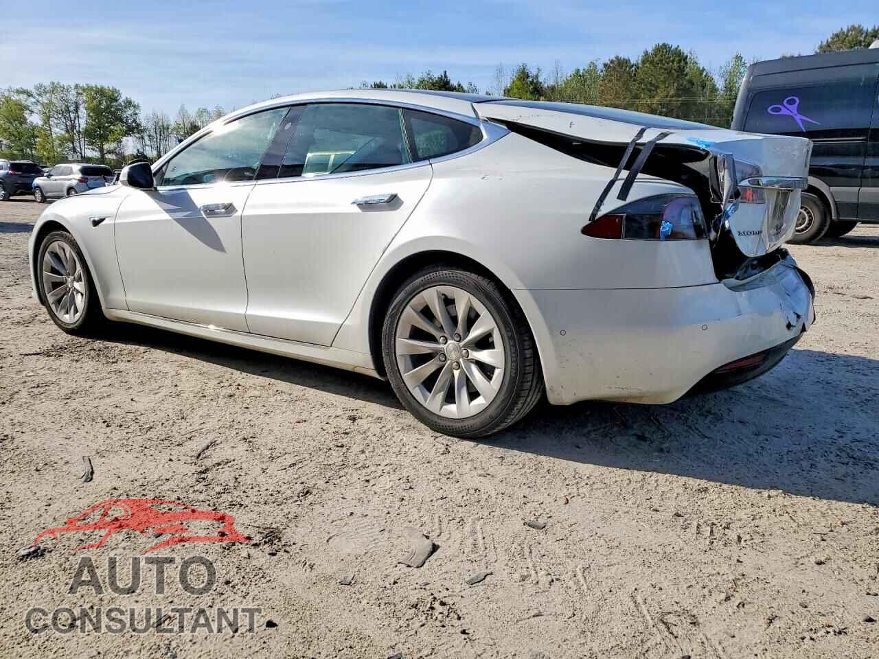TESLA MODEL S 2019 - 5YJSA1E27KF302959
