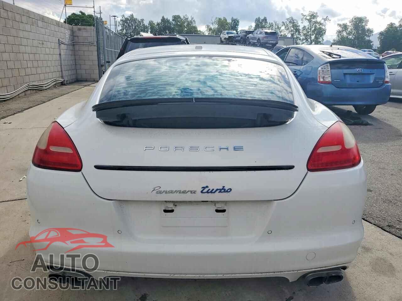 PORSCHE PANAMERA 2011 - WP0AC2A72BL091017
