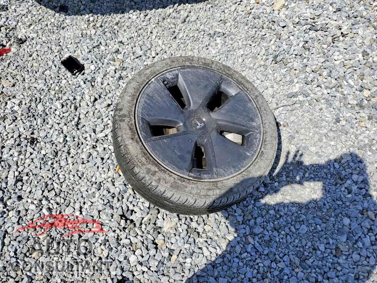 TESLA MODEL 3 2021 - 5YJ3E1EA2MF851472