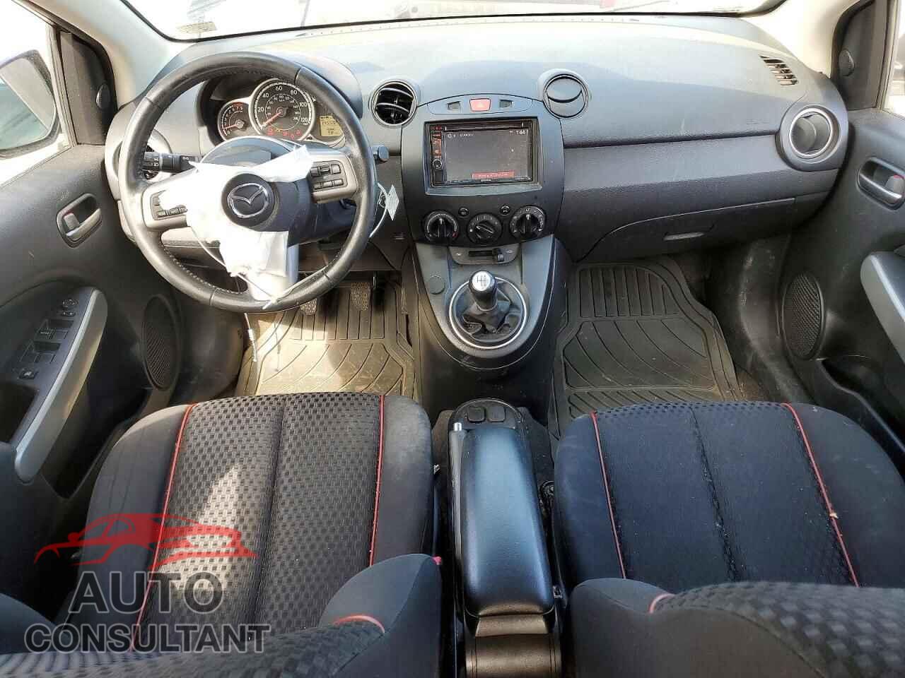 MAZDA 2 2011 - JM1DE1HY0B0105093