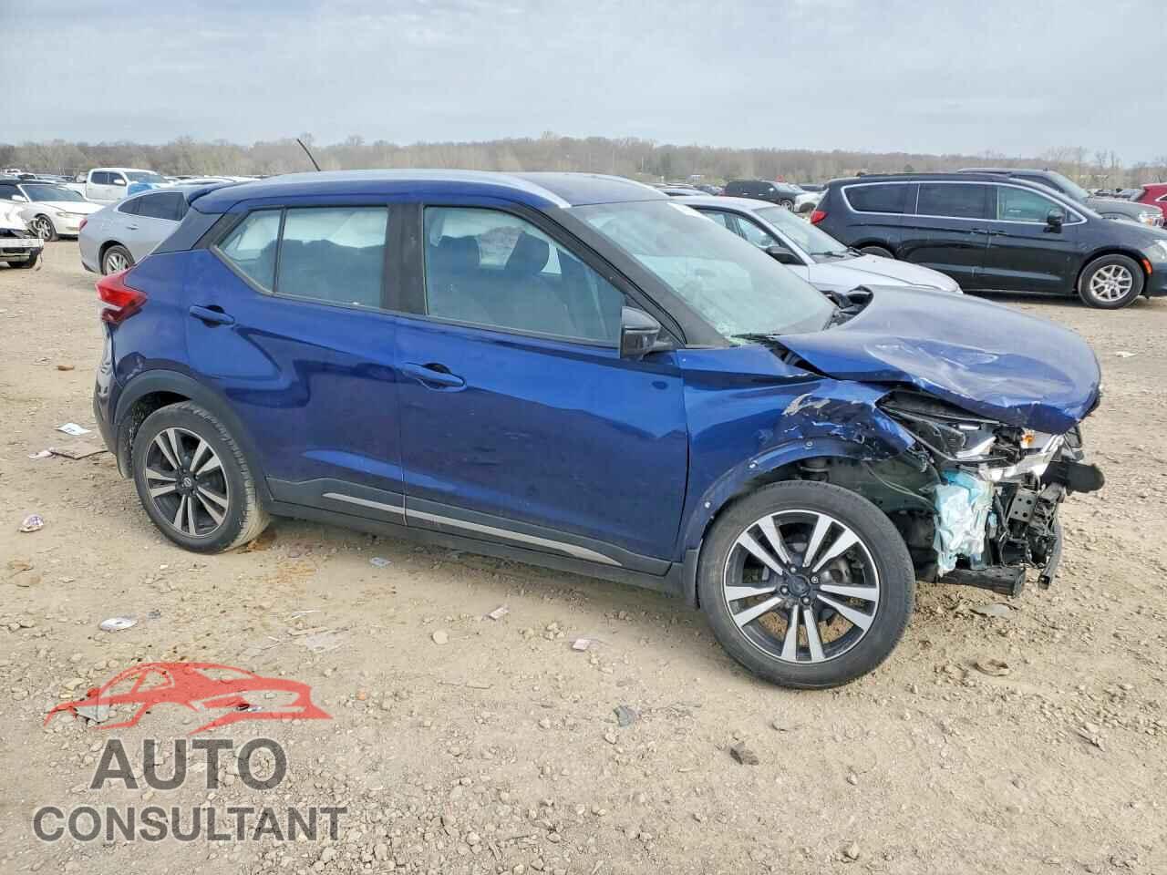 NISSAN KICKS 2019 - 3N1CP5CU3KL511568