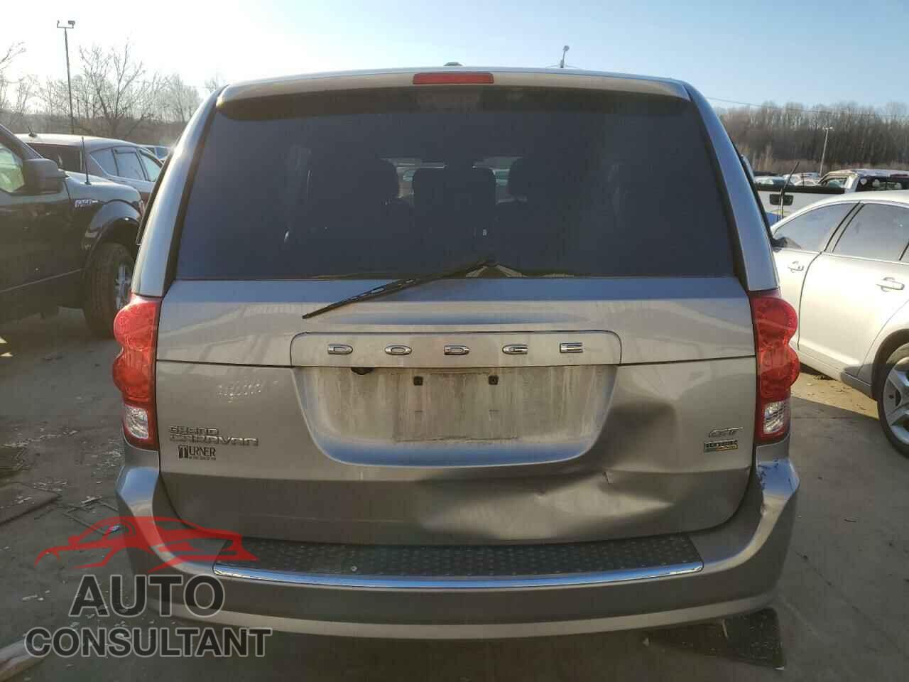 DODGE CARAVAN 2018 - 2C4RDGEG0JR325703