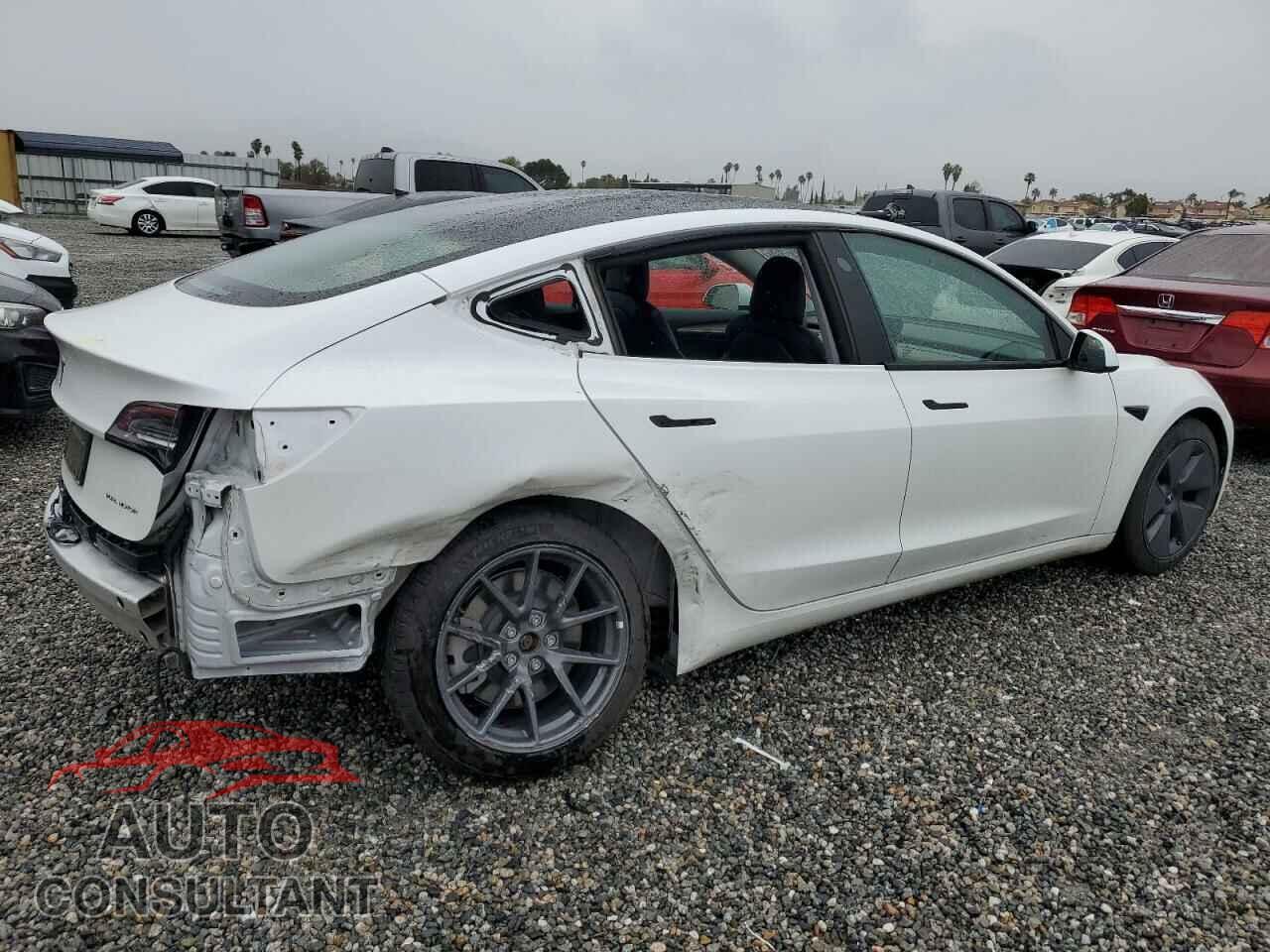 TESLA MODEL 3 2022 - 5YJ3E1EB9NF256418