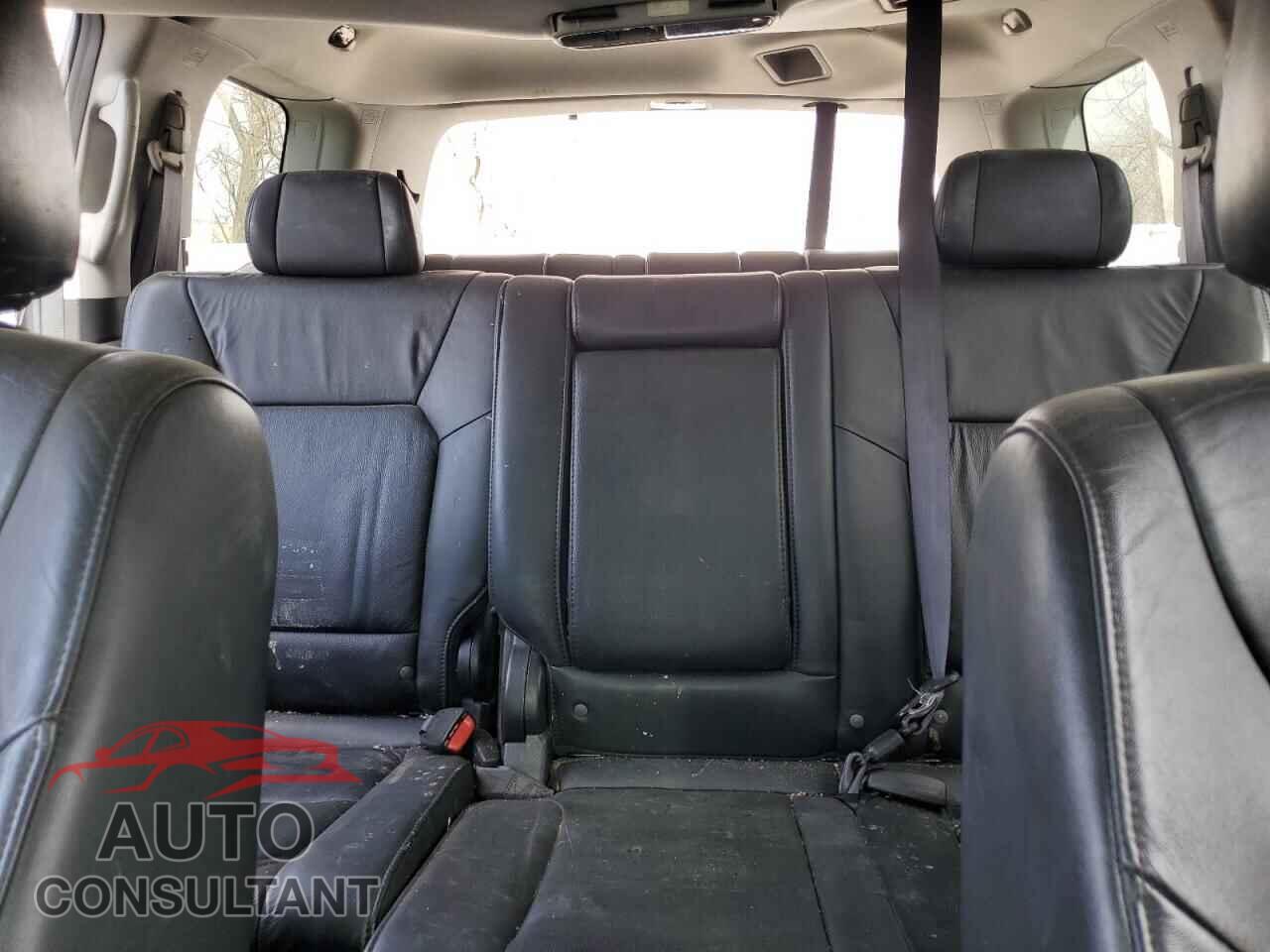 HONDA PILOT 2011 - 5FNYF4H52BB022935