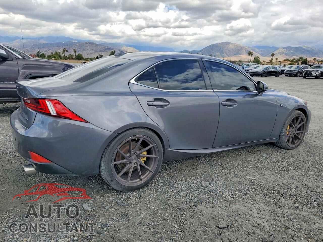LEXUS IS 2014 - JTHBE1D22E5011652