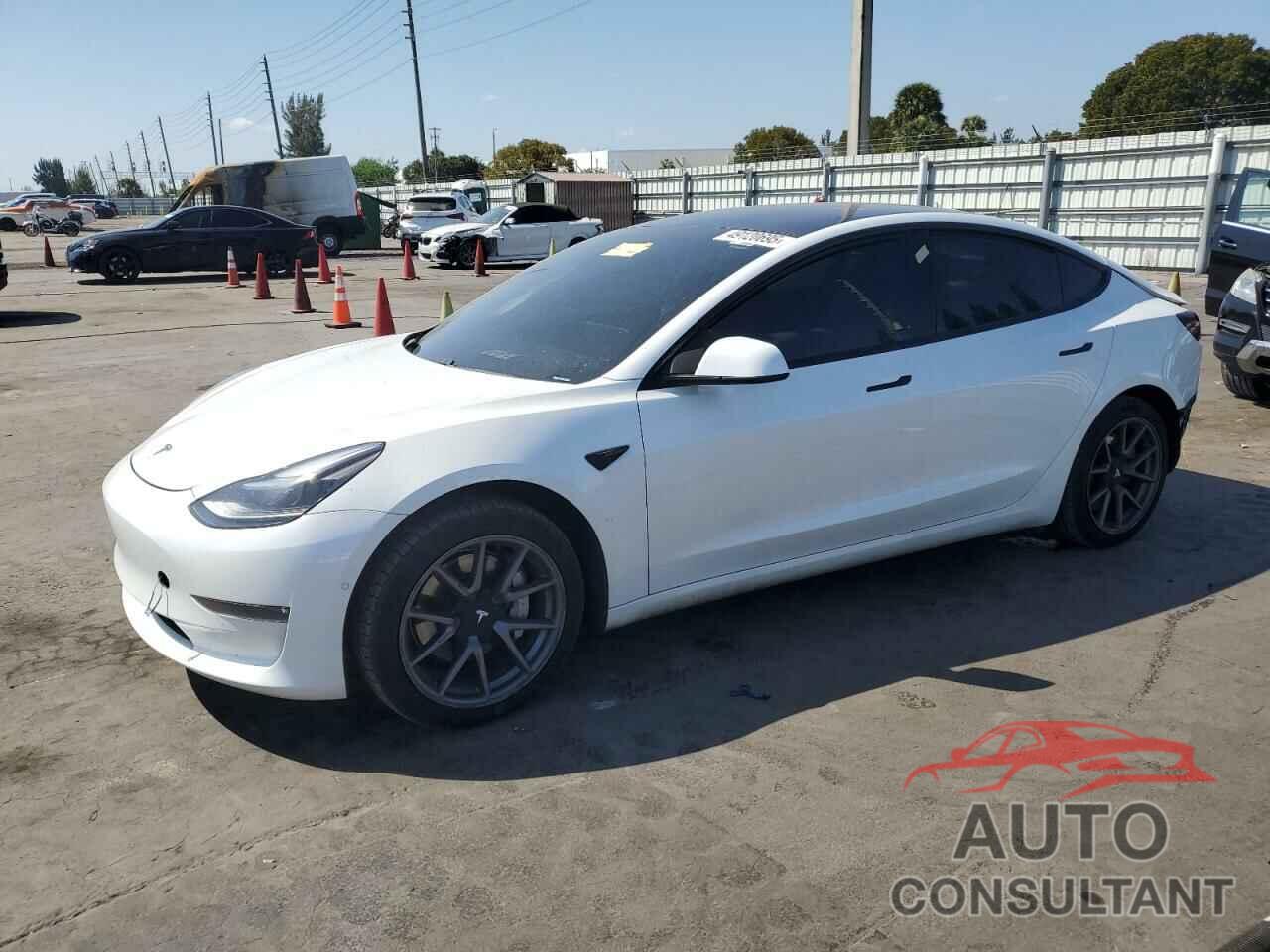 TESLA MODEL 3 2021 - 5YJ3E1EB2MF901974