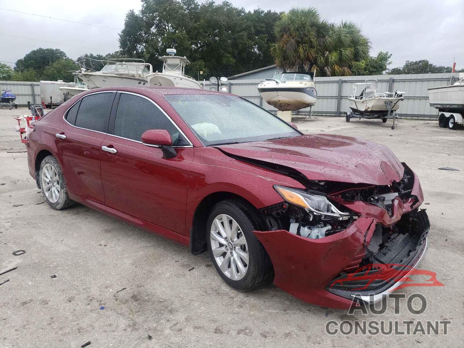 TOYOTA CAMRY 2018 - 4T1B11HKXJU516891