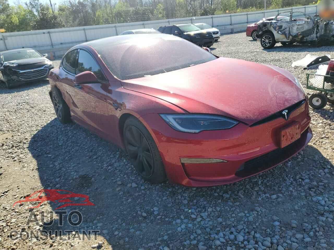 TESLA MODEL S 2023 - 5YJSA1E56PF520120