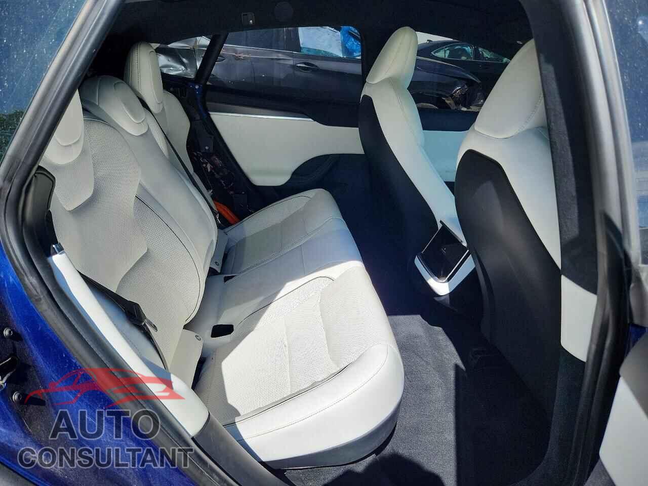 TESLA MODEL S 2022 - 5YJSA1E66NF459809