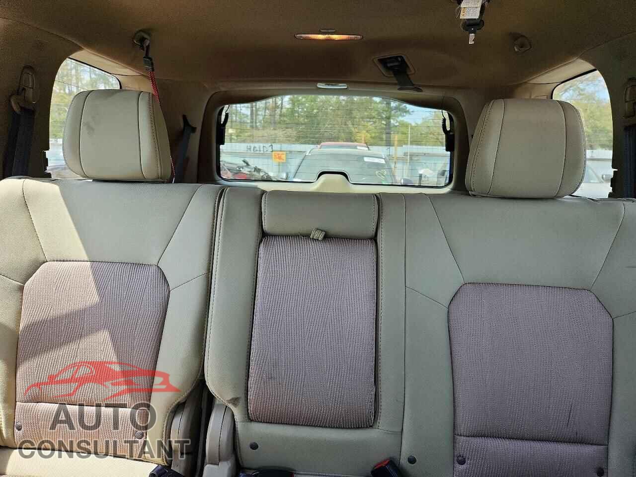 HONDA PILOT 2014 - 5FNYF3H45EB018271