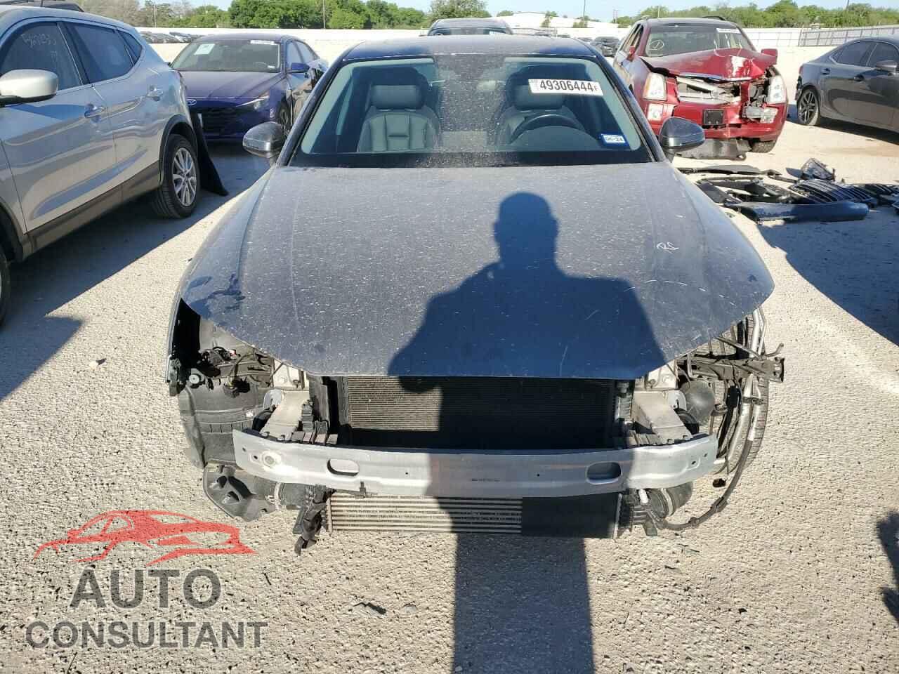 AUDI A4 2017 - WAUANAF45HN018205