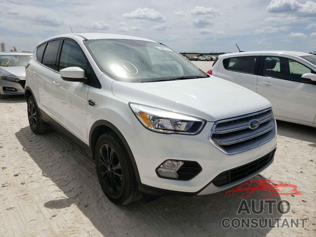 FORD ESCAPE 2019 - 1FMCU9GD2KUC00125