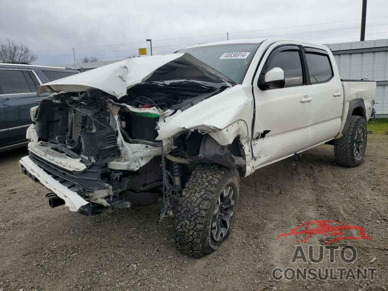 TOYOTA TACOMA 2017 - 3TMCZ5AN6HM044989