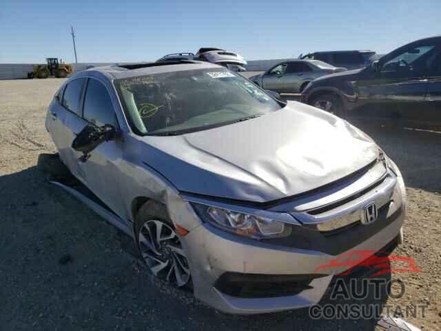 HONDA CIVIC 2018 - 2HGFC2F77JH585160