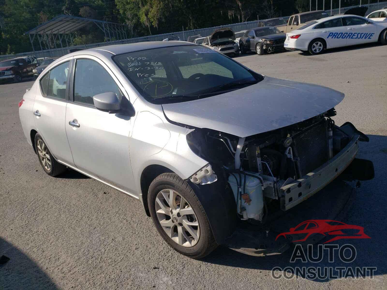 NISSAN VERSA 2017 - 3N1CN7AP0HL833950