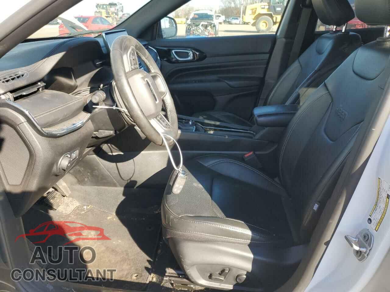 JEEP COMPASS 2022 - 3C4NJDCB2NT158714