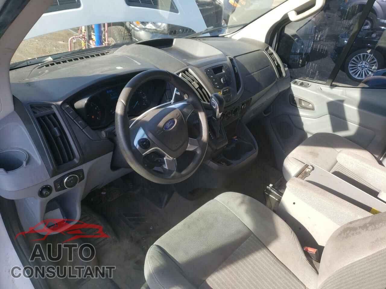 FORD TRANSIT 2016 - 1FTYR1YM7GKB10645