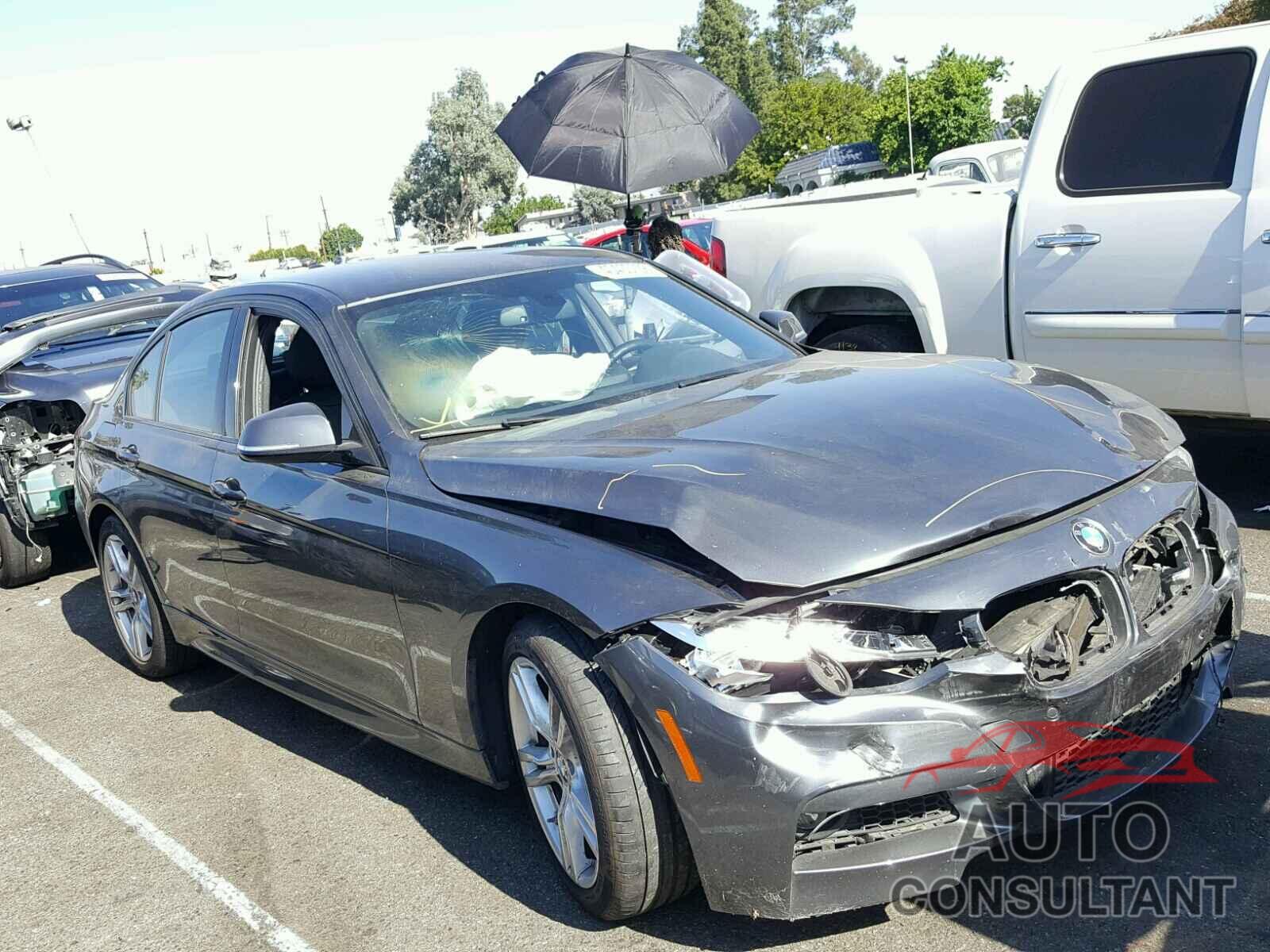 BMW 3 SERIES 2016 - WBA8E9G5XGNT88164