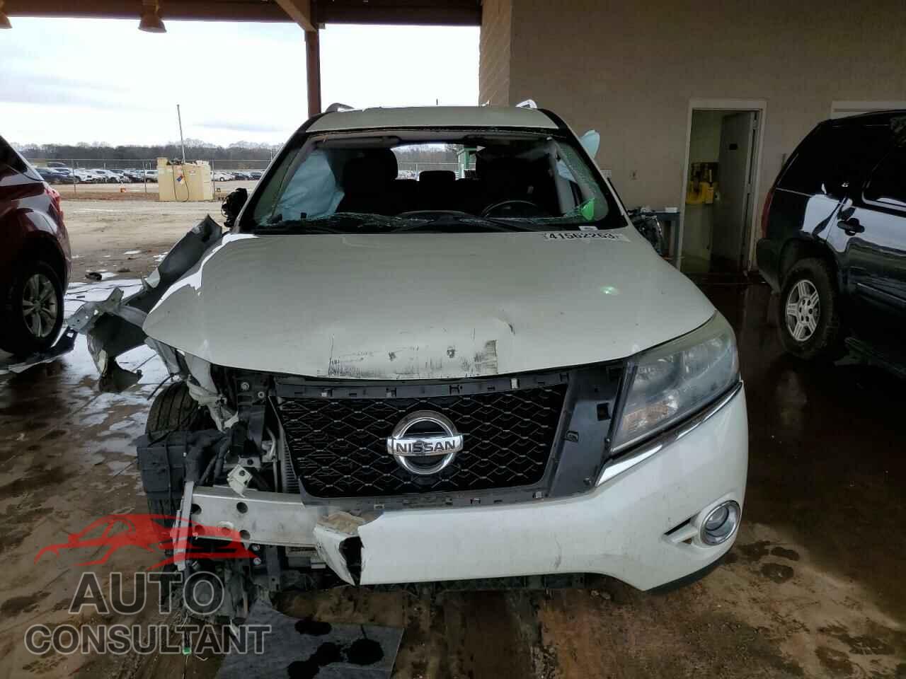 NISSAN PATHFINDER 2015 - 5N1AR2MM4FC646051