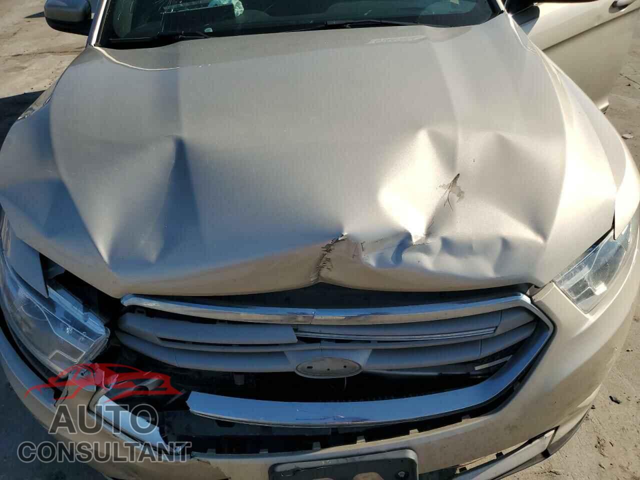 FORD TAURUS 2017 - 1FAHP2E96HG120038