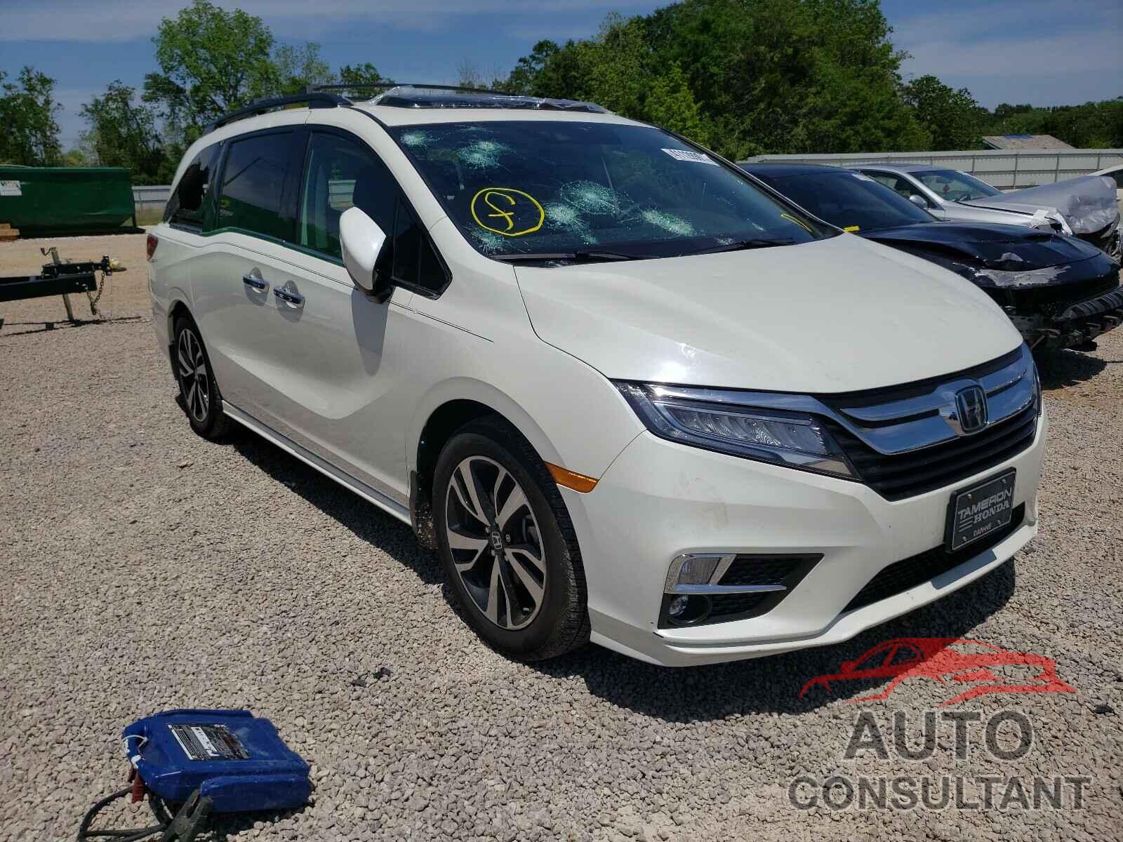 HONDA ODYSSEY 2018 - 5FNRL6H99JB097951