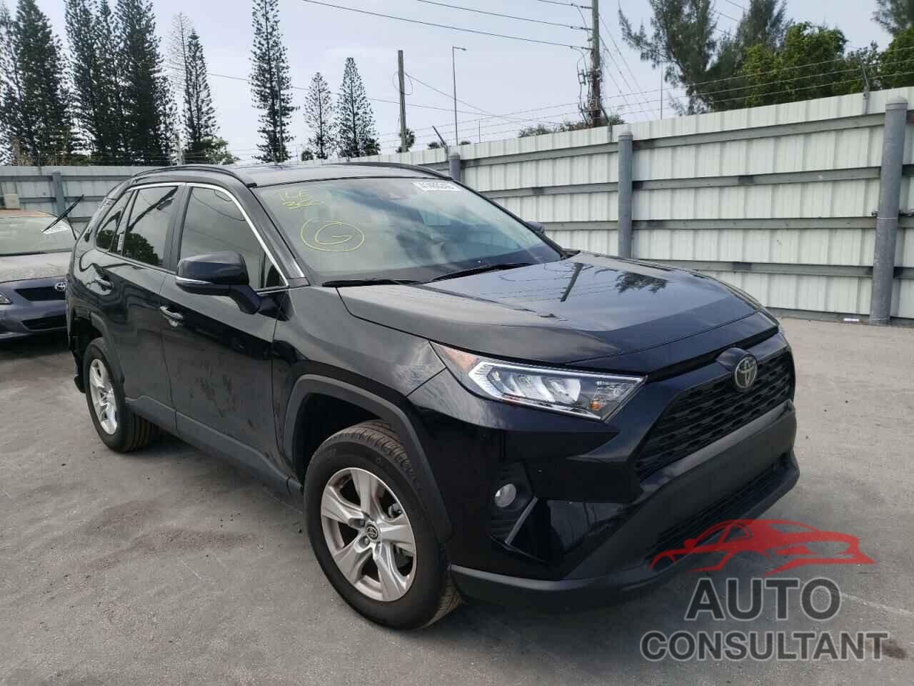 TOYOTA RAV4 2021 - 2T3W1RFV5MC110530