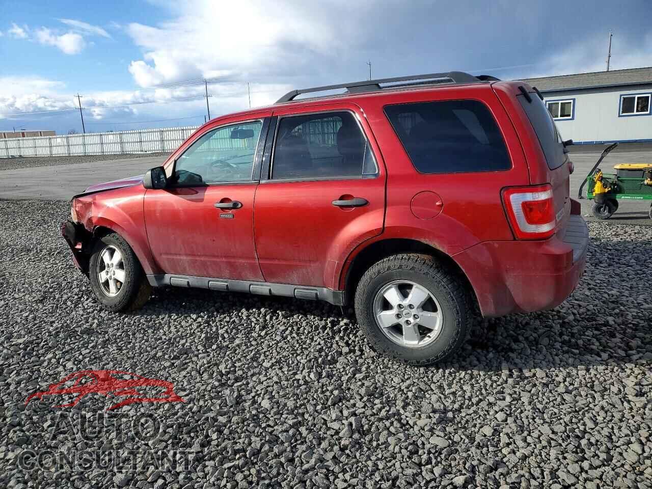 FORD ESCAPE 2012 - 1FMCU9DG1CKA50133