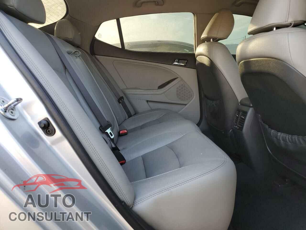 KIA OPTIMA 2012 - 5XXGN4A77CG006335