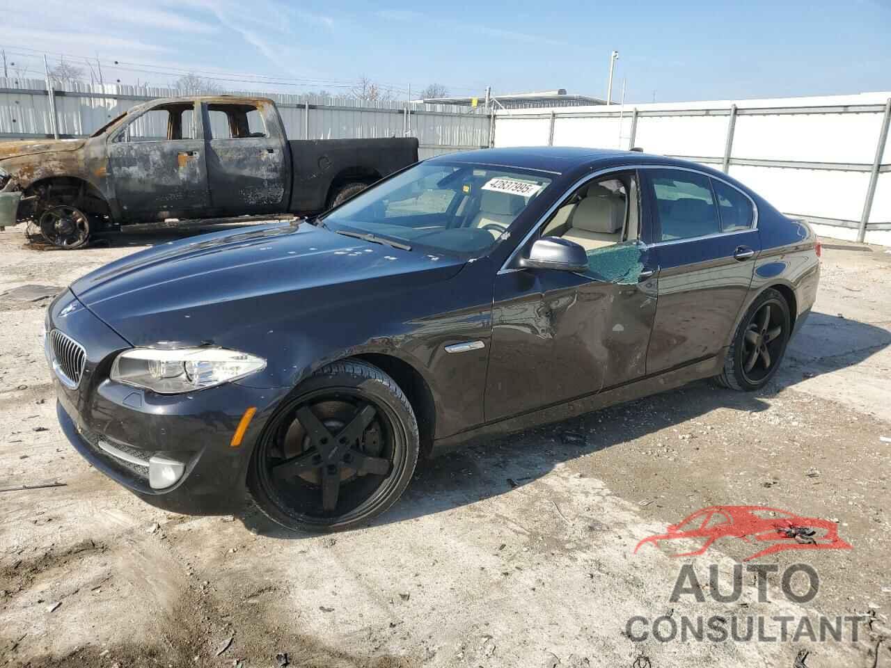 BMW 5 SERIES 2012 - WBAFR7C51CC813394