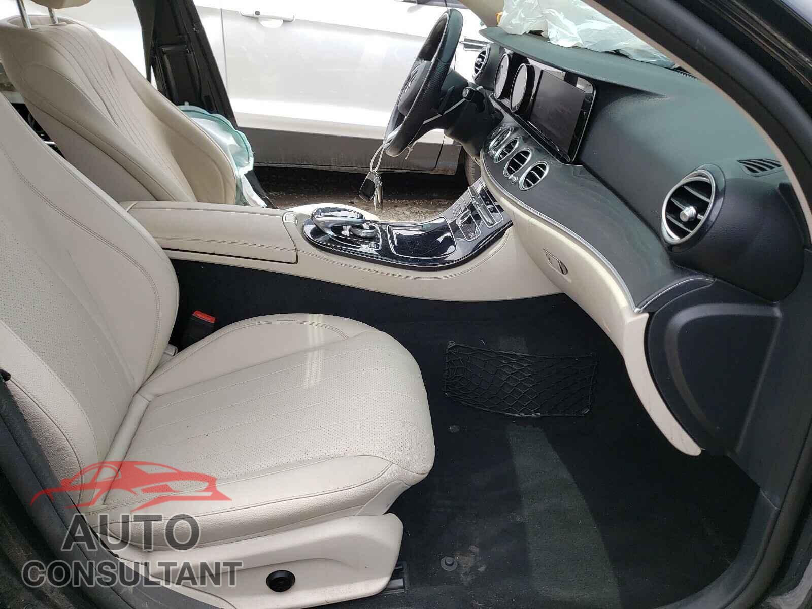 MERCEDES-BENZ E CLASS 2017 - WDDZF4JB2HA082371