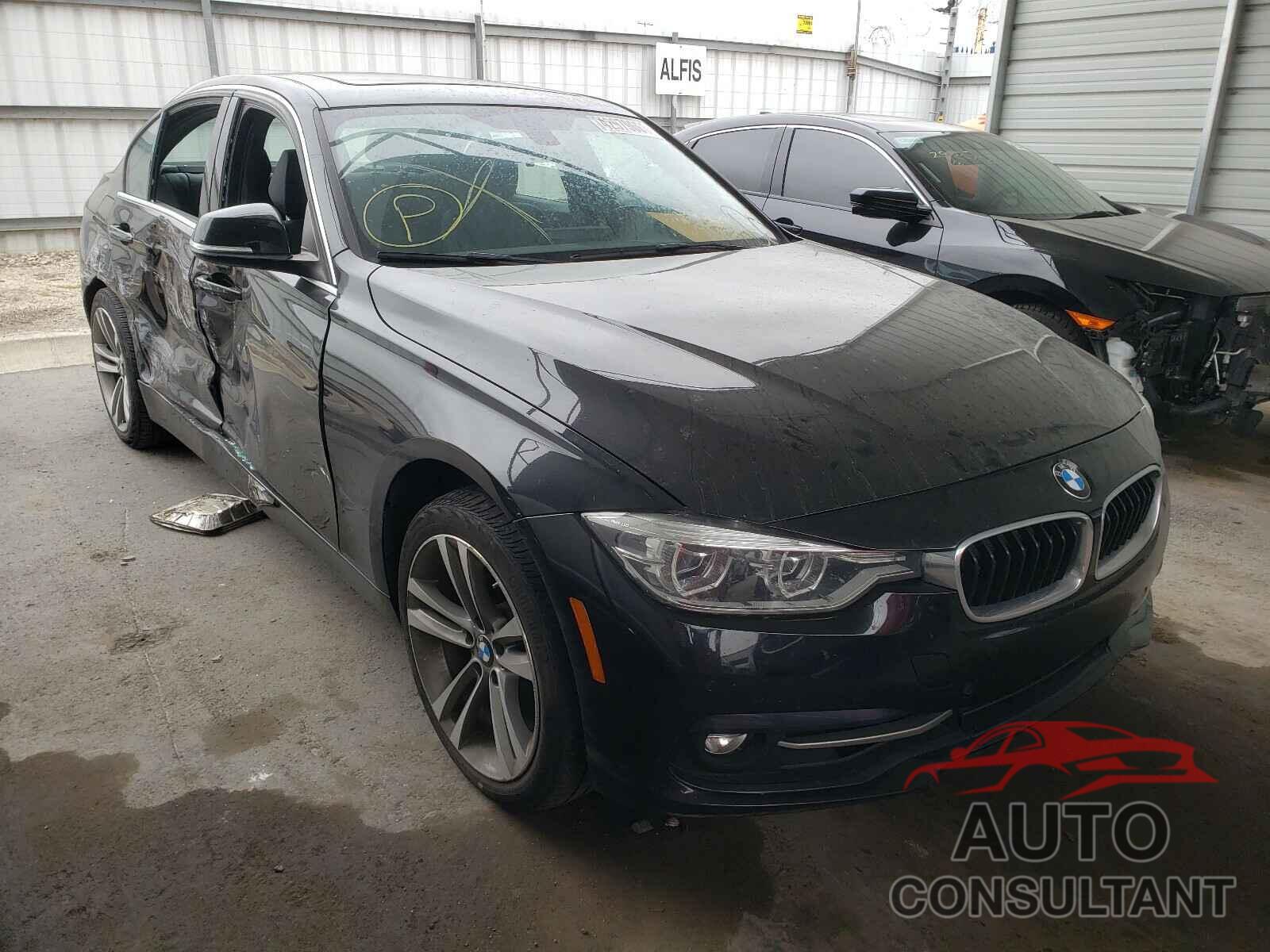 BMW 3 SERIES 2018 - WBA8B9G58JNU98405