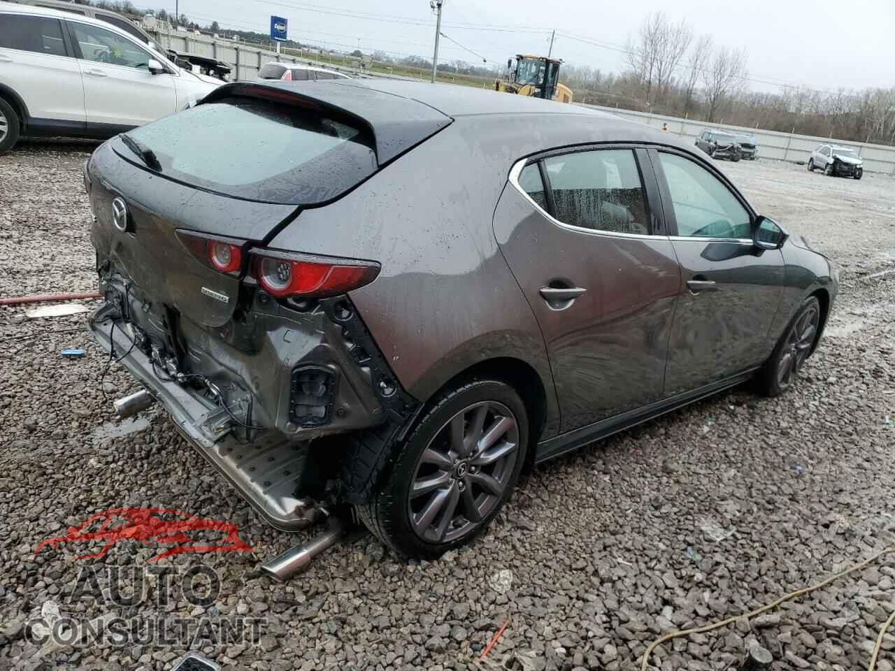 MAZDA 3 2019 - JM1BPAJM9K1135342