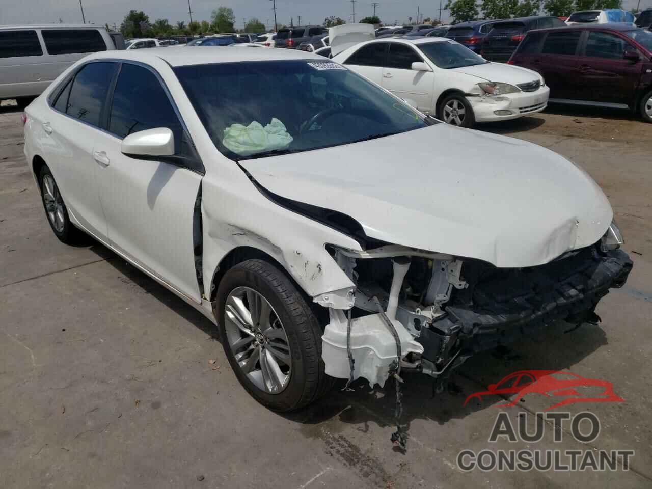 TOYOTA CAMRY 2016 - 4T1BF1FK2GU149773