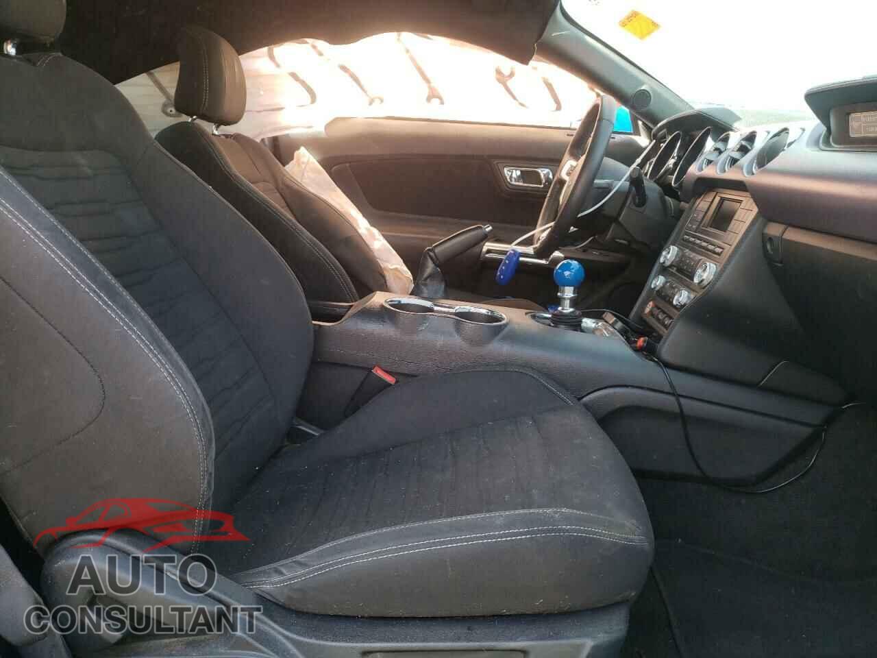 FORD MUSTANG 2017 - 1FA6P8TH3H5227015