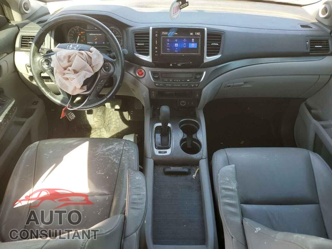 HONDA PILOT 2017 - 5FNYF5H55HB023317
