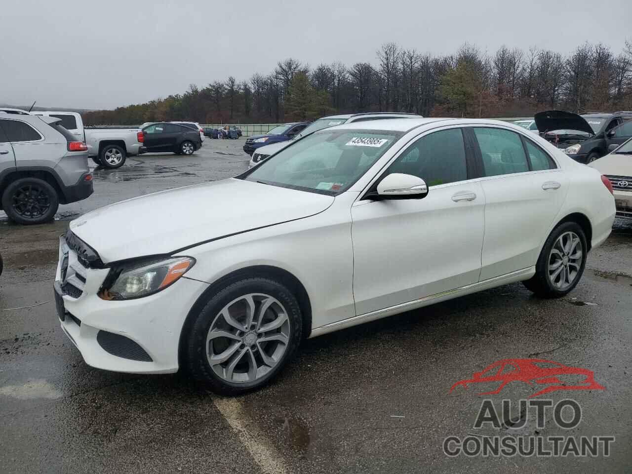 MERCEDES-BENZ C-CLASS 2015 - 55SWF4KBXFU024202