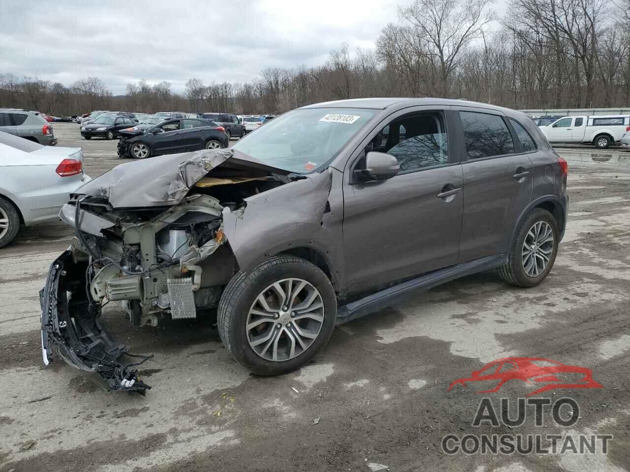 MITSUBISHI OUTLANDER 2018 - JA4AR3AUXJZ018087