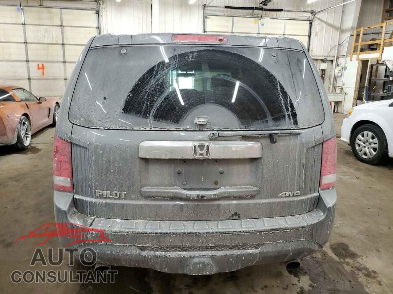 HONDA PILOT 2012 - 5FNYF4H52CB021236