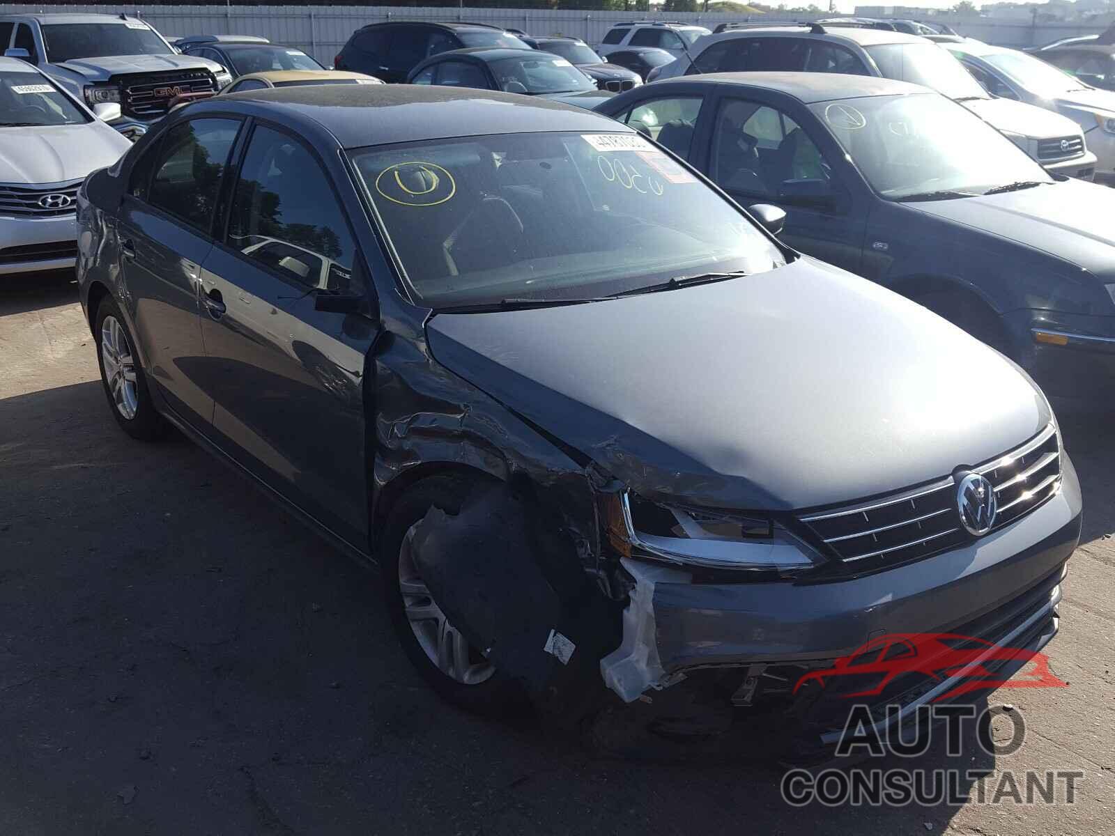 VOLKSWAGEN JETTA 2018 - 3VW2B7AJ0JM260381