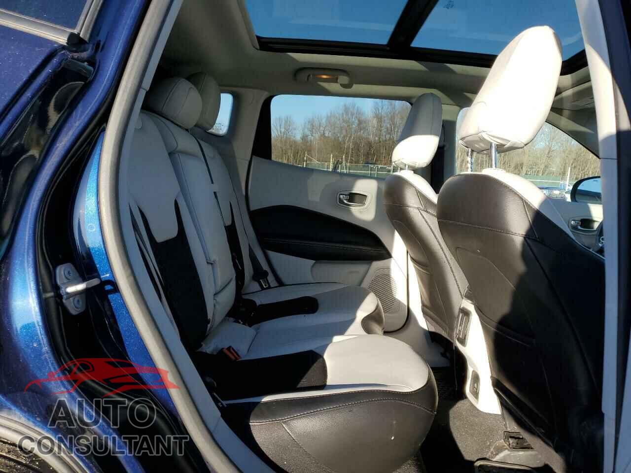 JEEP COMPASS 2020 - 3C4NJDBB8LT256158