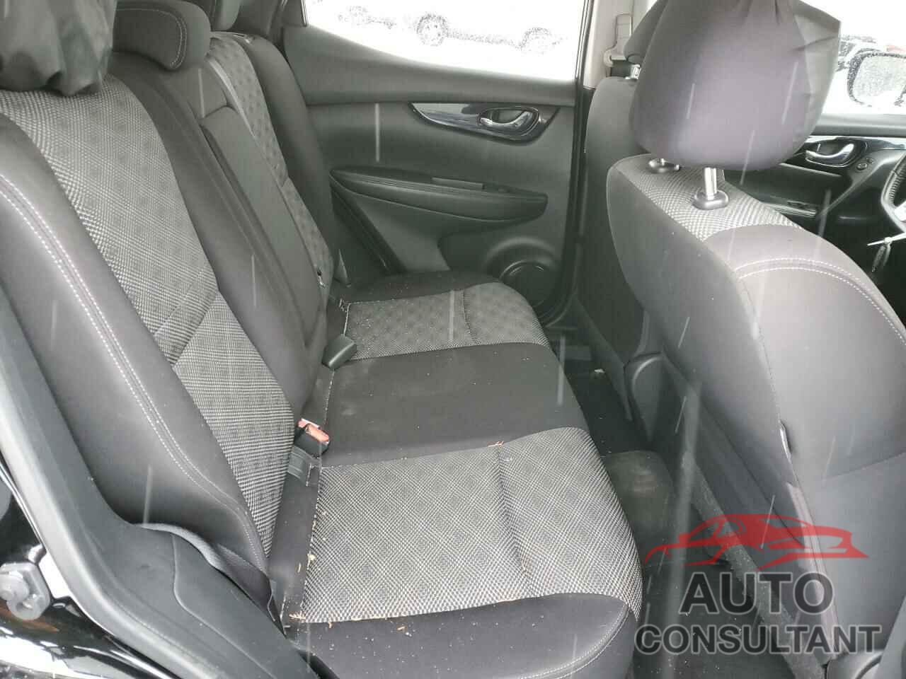 NISSAN ROGUE 2018 - JN1BJ1CR0JW264343