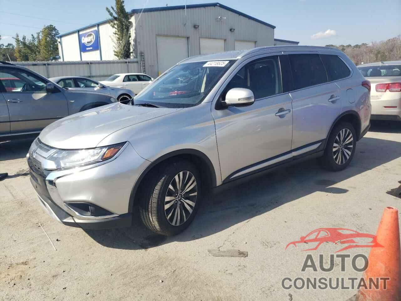 MITSUBISHI OUTLANDER 2019 - JA4AD3A3XKZ010997